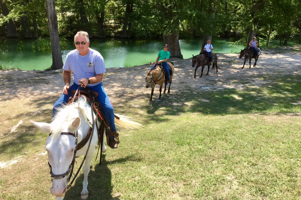 2018-horseback-riding-bandera-1024x683